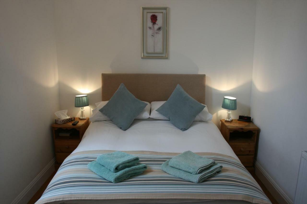 Ashford House B&B 웰스 외부 사진