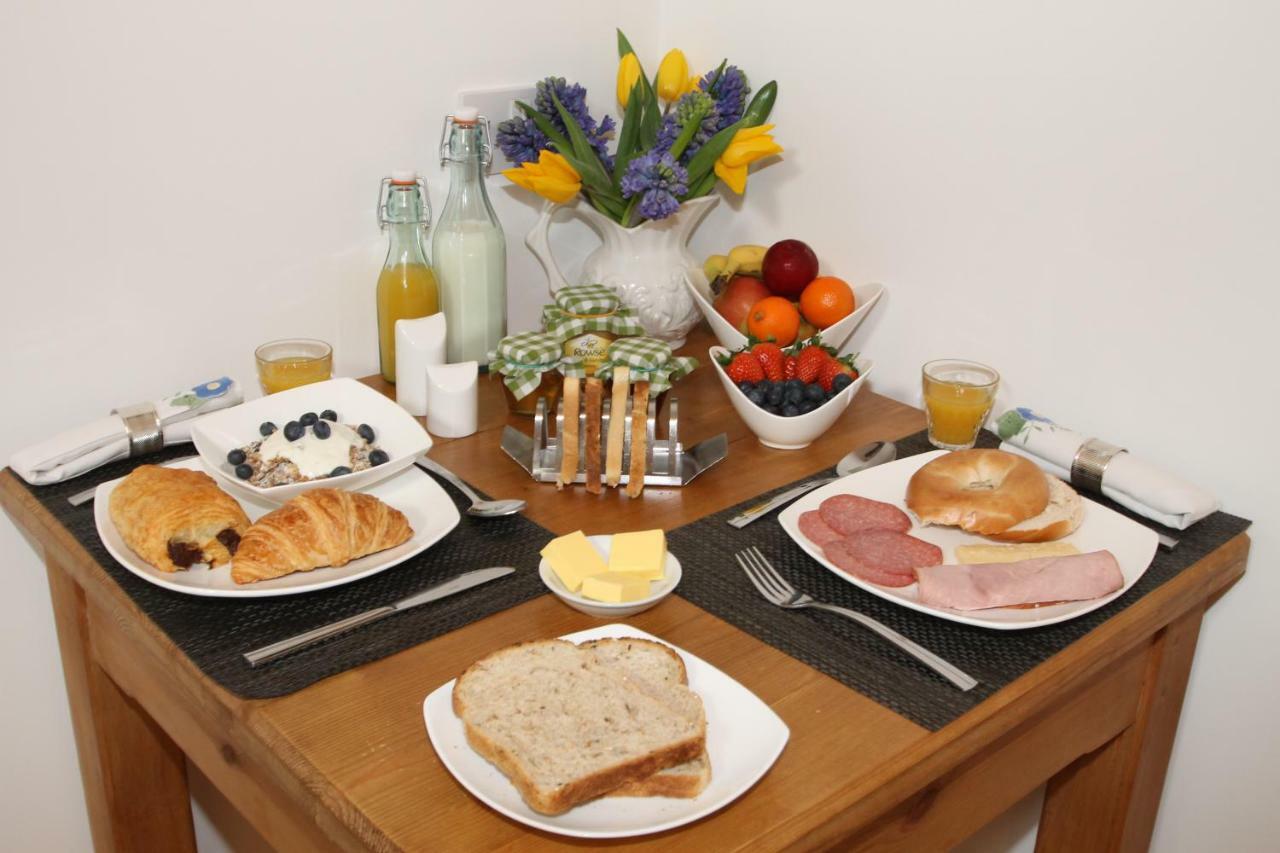 Ashford House B&B 웰스 외부 사진